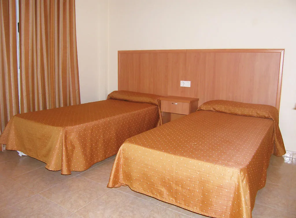 Apartamentos Cibeles Roquetas de Mar 0*,
